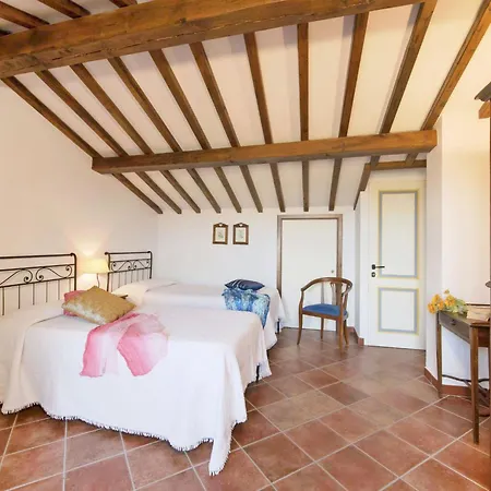 Lari-2 By Interhome 아파트 *